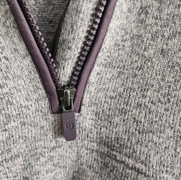 Lululemon fleece half zip - Picture 2 of 6